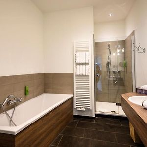 Suite mit Kingsize-Bett